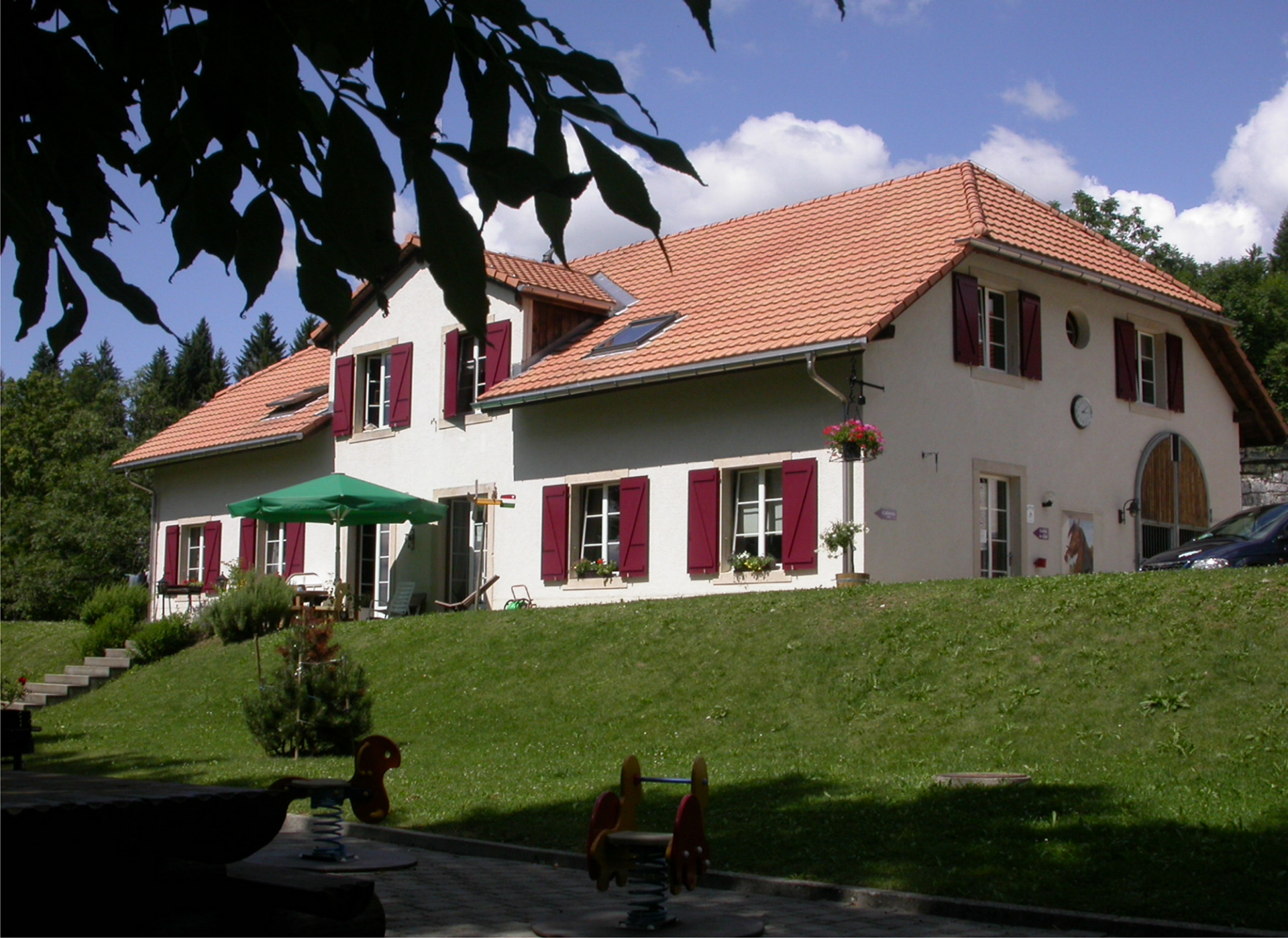 Gites chateau des fretes 2001